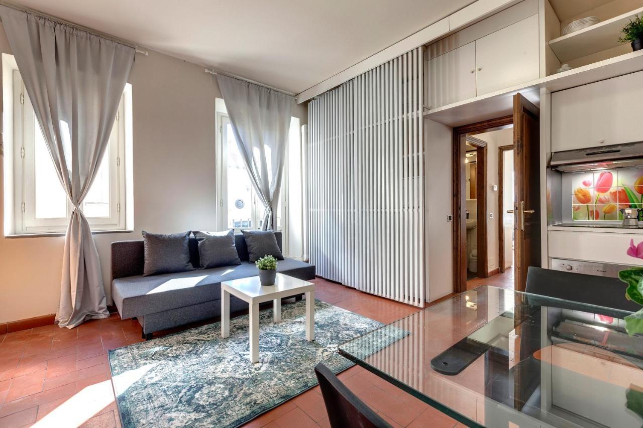 Guendalina Apartment By Mamo Firenze Bagian luar foto
